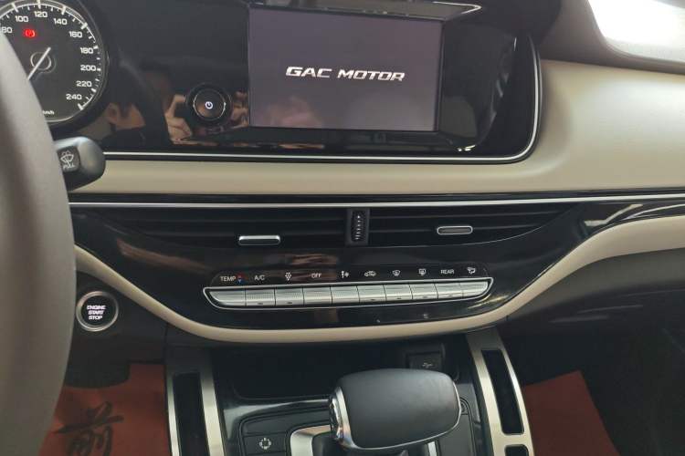 Used GAC Trumpchi M6 2019 270T Automatic Luxury Edition (7-seater) China V Standard
