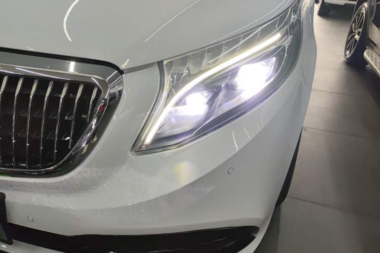 Used Mercedes-Benz V-Class 2016 V 260 Prestige Edition
