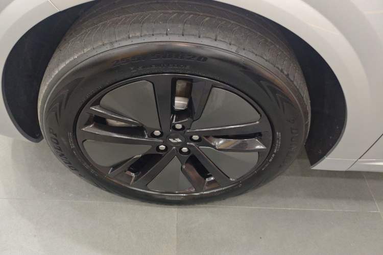 Used Li Auto L6 2024 Max Left Front Wheel Hub