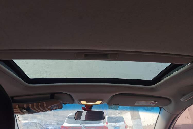 Used Chevrolet Sail 2013 Sedan 1.4L Manual - Youyi Happiness Edition