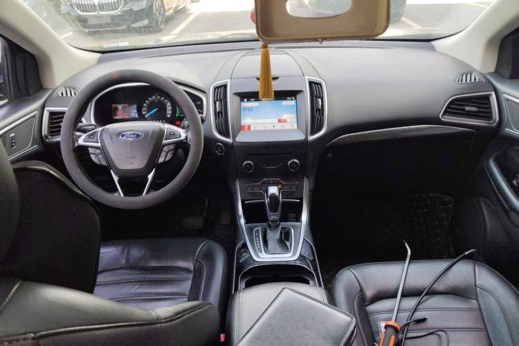 Used Ford Edge 2018 EcoBoost 245 Four-Wheel Drive Titanium 7-Seater