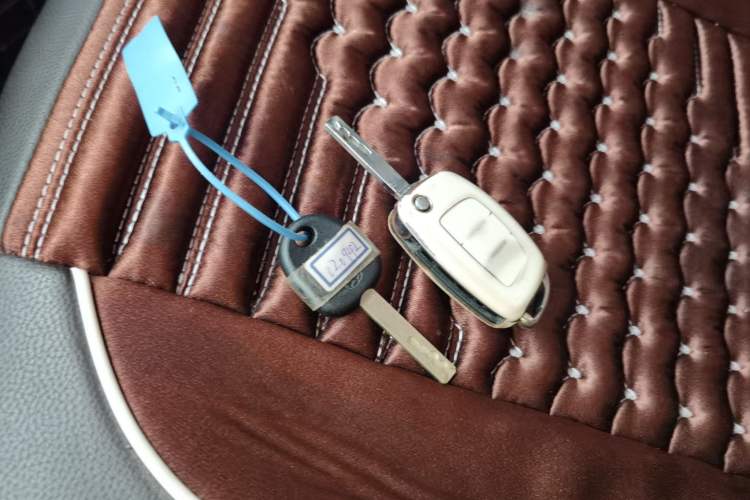 Used Hyundai Verna (new generation) 2016 1.4L Automatic Cool Edition GLS Interior 1