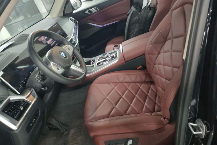 Used BMW X5 2023 xDrive 30Li Luxury M Sport Night Edition Package