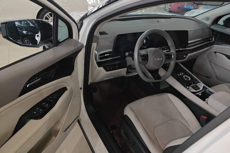 Used Kia Sportage (Chinese Domestic Model) 2023 1.5T Two-Wheel Drive Prestige Edition Driver Seat