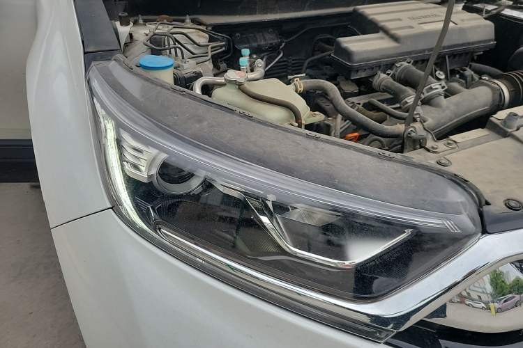 Used Honda CR-V 2019 240TURBO CVT 2WD Comfort Version China V Right Front Headlight