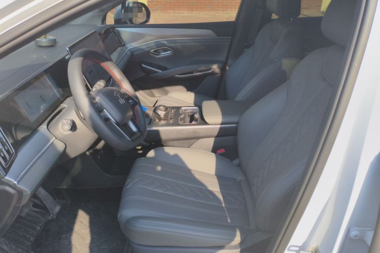 Used BYD Song L DM-i 2025 Intelligent Driving Version 112 km Beyond-Range Type Left Front Seat