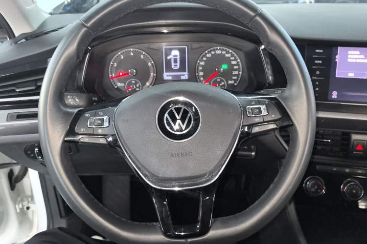 Used Volkswagen Bora 2021 1.5L Automatic Comfort Smart Connect Edition Steering Wheel