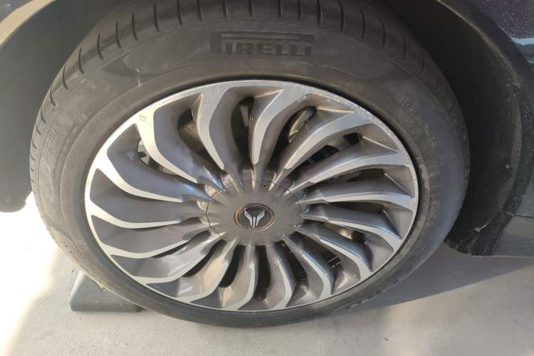 Used VOYAH FREE 2021 Four-Wheel Drive Extended-Range First Edition Commemorative Edition Exclusive Luxury Package
