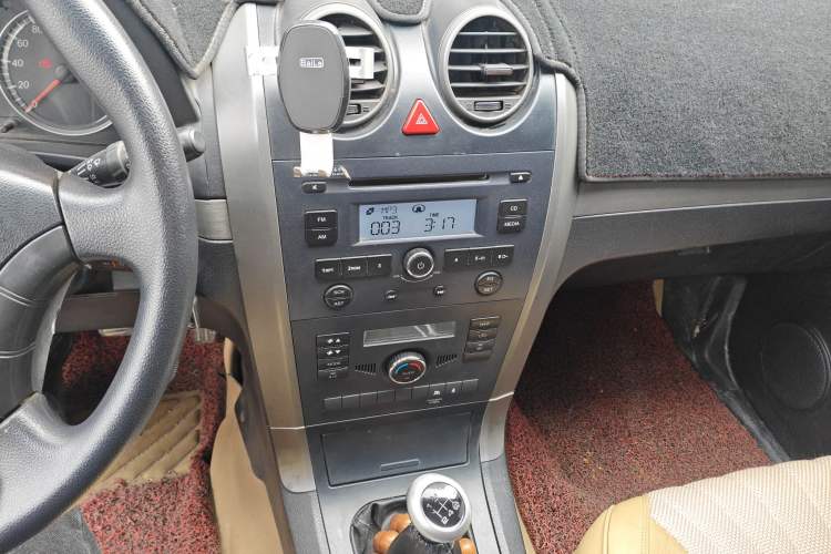 Used Haval H5 Classic 2011 Zhizun Edition 2.0L Two-Wheel Drive Luxury Model