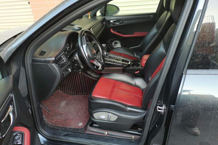 Used Porsche Macan 2018 Macan 2.0T