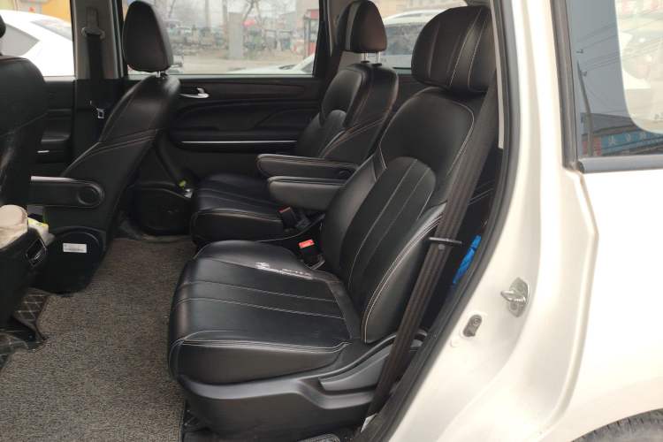 Used GAC Trumpchi M6 2019 270T DCT Luxury Edition (7-seater) China VI