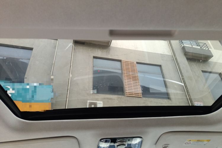 Used Buick Century 2023 2.0T Six-Seater Yinshi Edition
