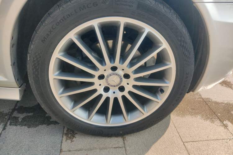 Used Mercedes-Benz Viano 2011 3.5L 125th Anniversary Edition 7 Seats