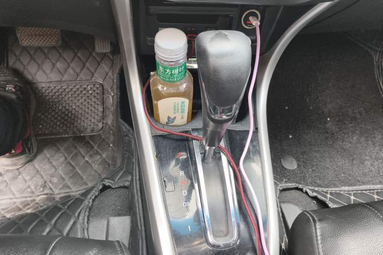 Used Honda Crider 2013 1.8L automatic luxury edition