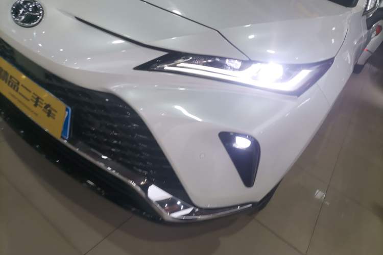 Used Toyota Venza 2023 2.0L CVT Two-Wheel Drive Prestige Version