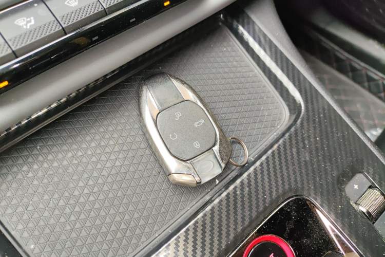 Used GAC Trumpchi EMPOW 2021 270T DCT J15 Version Vehicle Key