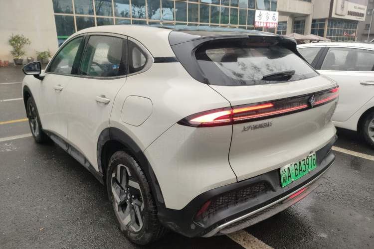 Used Baojun Yunhai 2025 Model 500km Pure Electric Travel Edition
