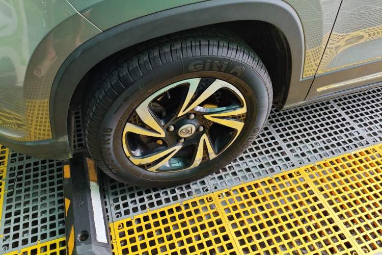 Used Baojun 510 2017 1.5L Automatic Fashion Model
