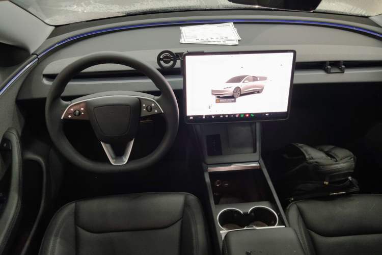 Used Tesla Model 3 2025 Rear-Wheel-Drive Version Center Console