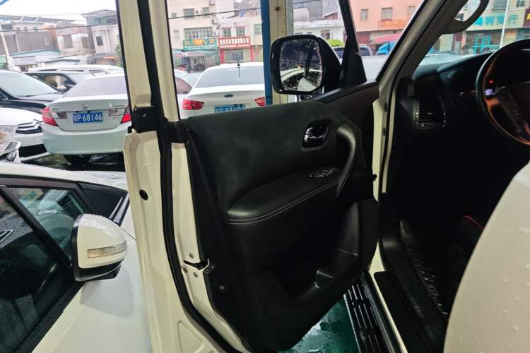 Used Nissan Patrol 2018 Y62 4.0 XE Middle East