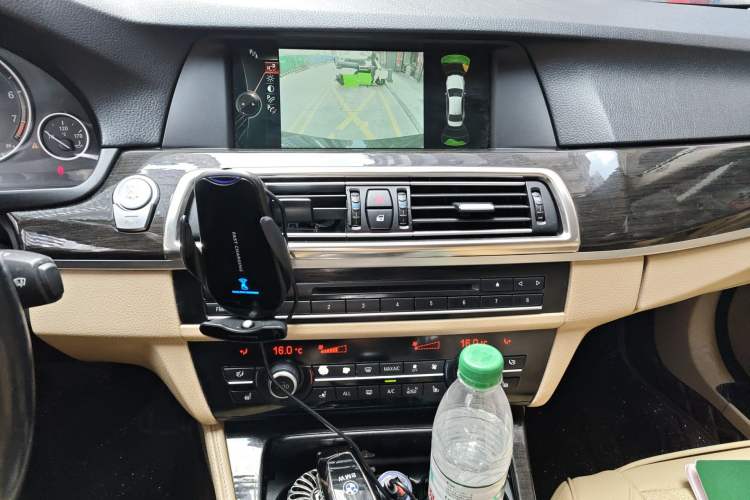 Used BMW 5 Series 2013 535Li Luxury Model Audio And AC Panel