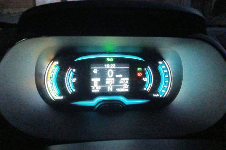 Used Chery New Energy Little Ant 2022 Sweet Pink Edition Low-Sugar Version Lithium Iron Phosphate 30 kW 301 km
