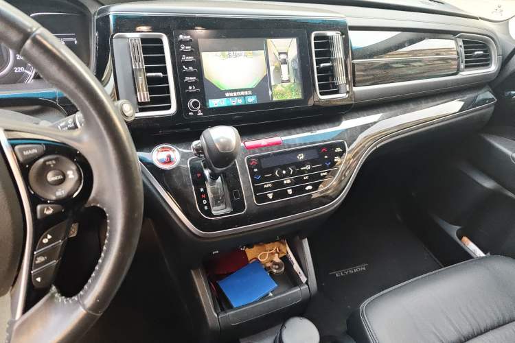 Used Honda Elysion 2019 2.0L Hybrid Supreme Edition