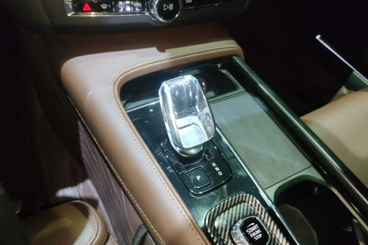 Used Volvo S90 2024 B5 Zhiyuan Luxury Edition
