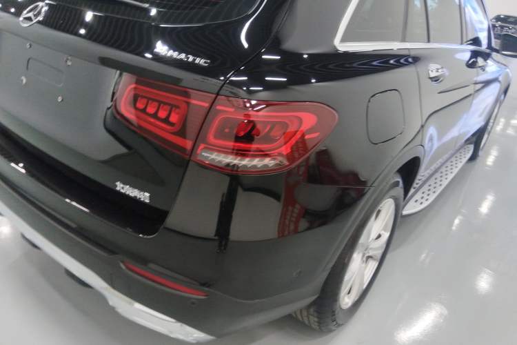 Used Mercedes-Benz GLC 2020 Facelifted GLC 260 L 4MATIC Dynamic Edition
