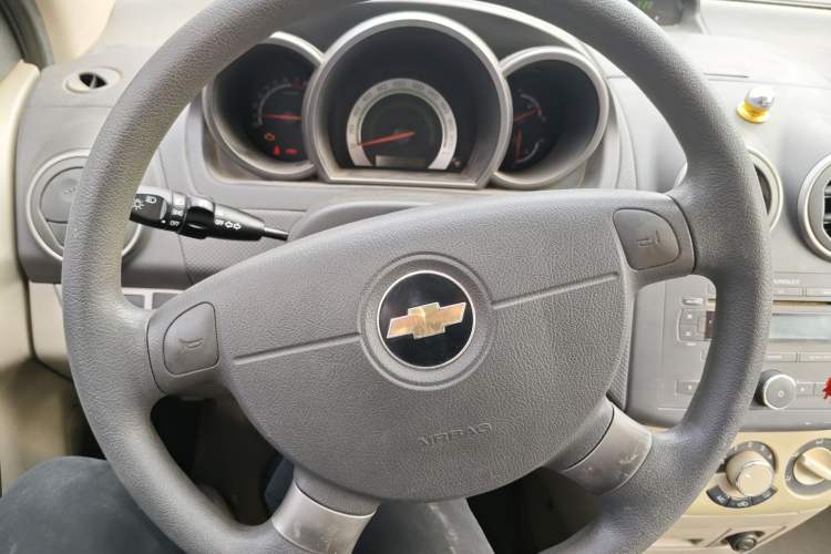Used Chevrolet Lova 2010 1.4 MT Fengdu Version