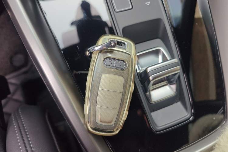 Used Audi A3 2022 Sportback 35 TFSI Luxury Sports Model Vehicle Key