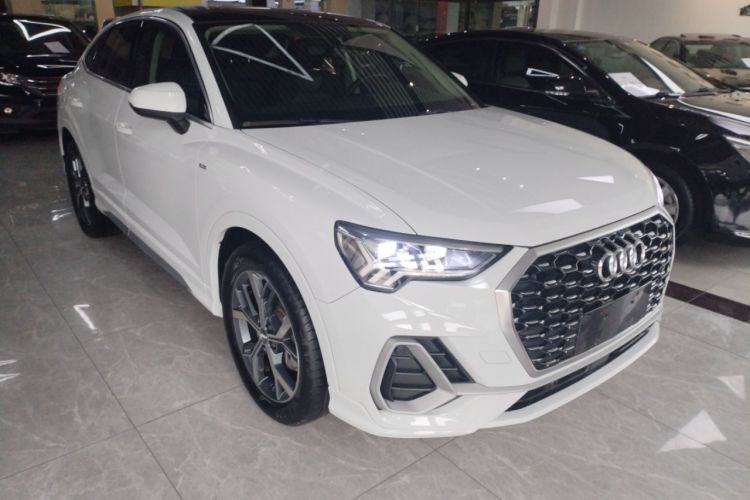 Used Audi Q3 Sportback 2020 40 TFSI Fashion Model Front Right 45 Deg