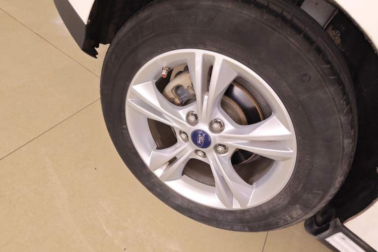 Used Ford Focus 2012 Hatchback 1.6L Automatic Fashion Edition