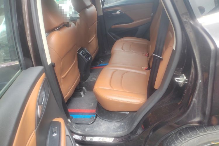 Used BORGWARD BX7 2018 28T Front-Wheel Drive Quality Enjoyment Version 5 Seats China VI Emission Standard
