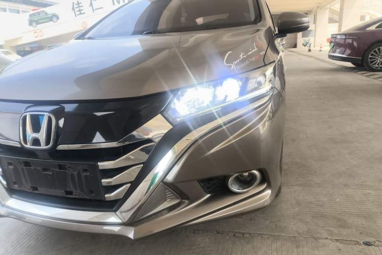 Used Honda Gienia 2017 1.5L CVT Comfort Version Left Front Headlight