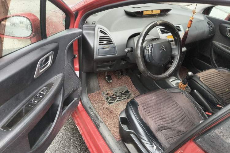 Used Citroen C-Quatre 2011 Sedan 1.6L Manual Fashion Edition Driver Seat