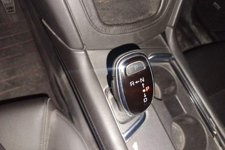 Used Cadillac XT5 2016 25T Luxury Model