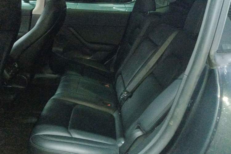 Used Tesla Model Y 2024 Rear-Wheel-Drive Version