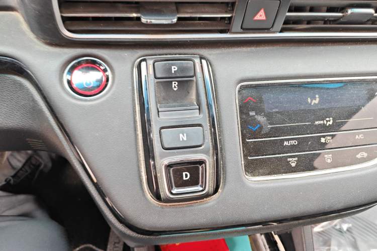 Used Honda Odyssey 2022 2.0L eHEV Sharp Smart Edition
