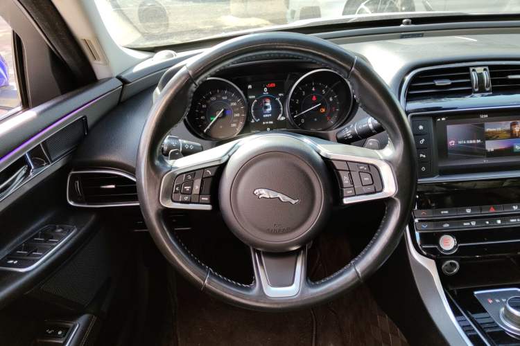 Used Jaguar XEL 2018 2.0T 200 PS Luxury Edition
