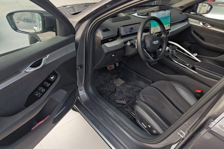 Used Geely Auto Preface 2025 Dongfang Yao 2.0TD Moonlight Edition
