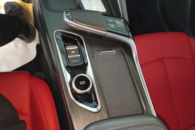 Used Changan UNI-T 2020 1.5T Prestige Version
