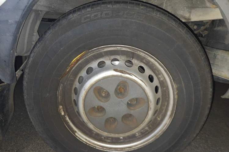 Used Iveco Power Daily 2017 2.5T Classic A32 Mid-Roof 6-7 Seater Bus 47Z5
