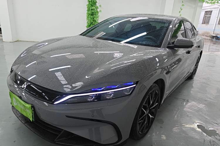 Used BYD Han 2025 DM-i Intelligent Driving Edition 125KM Prestige Model