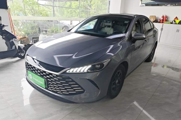 Used BYD Qin PLUS 2025 DM-i Smart Drive 55KM Leading Model Guazi used car, China used car export, Used car for sale, Used  cars, Cheapest cars for sale