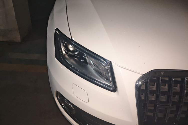 Used Audi Q5 2017 Plus 40 TFSI Ambition Model
