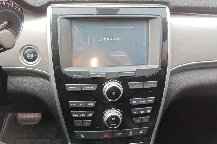 Used Haval H2 2016 Red-Label 1.5T Automatic Two-Wheel Drive Luxury Model