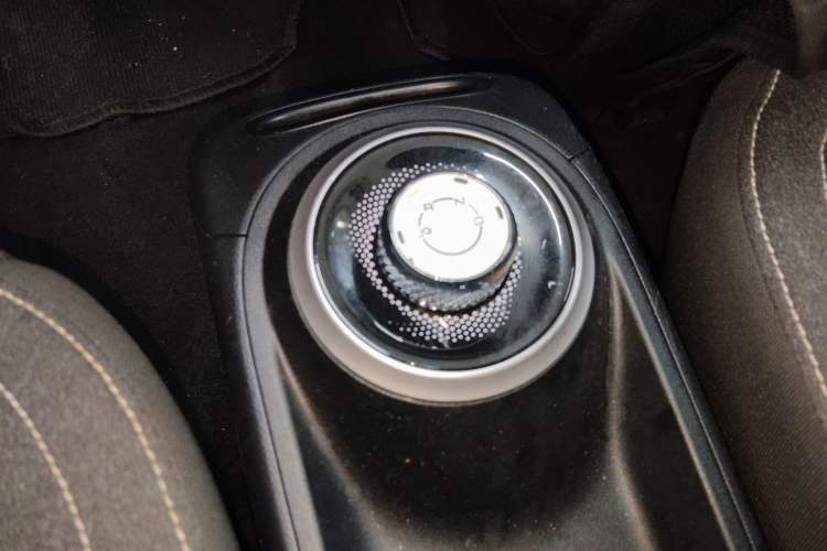 Used Wuling Bingo 2023 333 km Fast-Share Version Gear Lever
