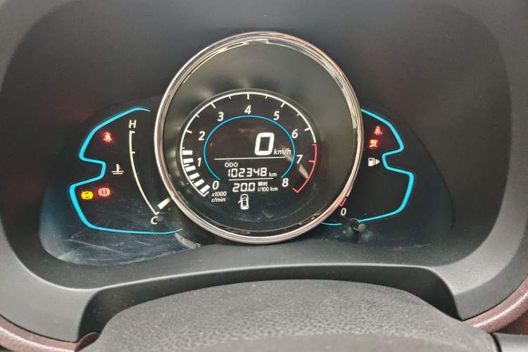 Used Venucia M50V 2017 1.5L XL Manual Comfort Edition Instrument Cluster