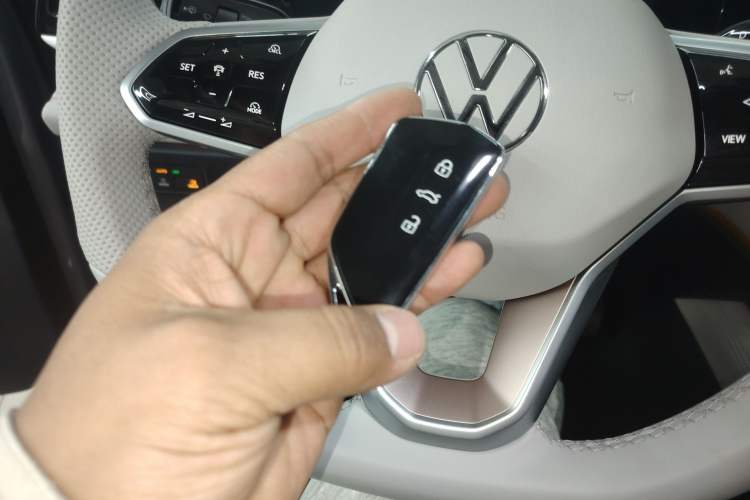 Used Volkswagen Passat 2025 Pro 380TSI Starry Dragon Luxury Edition
